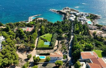 Très belle Villa individuelle exquise alliant harmonieusement style, confort et fonctionnalité dans un quartier très recherché.