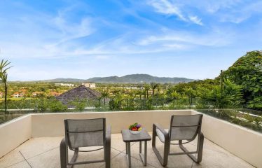 Somptueux penthouse de luxe avec piscine situé à Layan