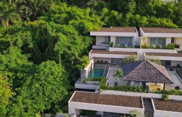 Somptueux penthouse de luxe avec piscine situé à Layan