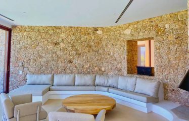 Très Belle Propriété a  THINI