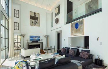 Très belle villa de luxe moderne située à Marbella