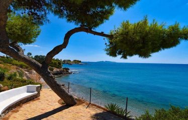 Belle Villa en bord de mer située à Porto Heli