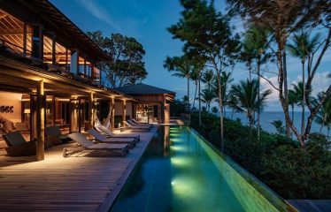 Villa de luxe en bord de mer à Barracuda Resort-Itacare