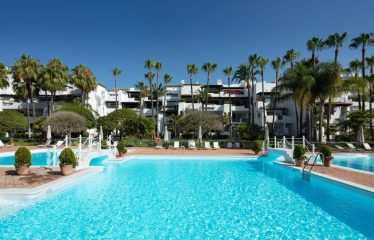 Très bel appartement entièrement rénové situé à Marbella