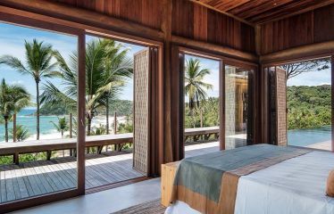 Villa de luxe en bord de mer à Barracuda Resort-Itacare