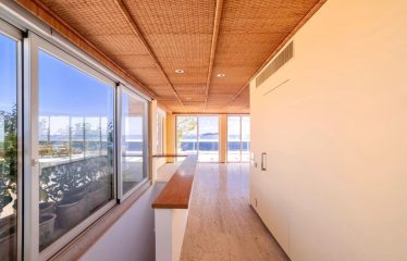 Magnificent penthouse facing Ipanema beach