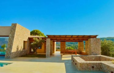 Très Belle Propriété a  THINI