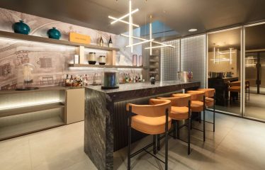 Très belle villa moderne jumelée située à Marbella