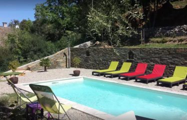 AGNIIQUE PROPRIÉTÉ de PRESTIGE sur 2 niveaux : 250 m² habitable a OLETTA VUE MER