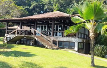 Île de 14 hectares à vendre à Rio-De-Janeiro