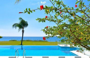 Belle Villa en bord de mer située à Porto Heli