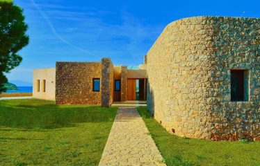 Très Belle Propriété a  THINI