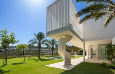 Splendide villa de luxe contemporaine située à Malaga