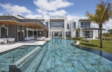 Somptueuse Propriété   de prestige Bassin LUBINE