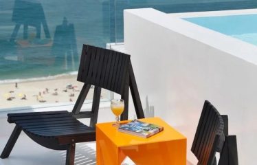 Magnifique penthouse moderne en triplex à Ipanema