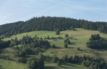 Dossier confidentiel  A 5 Minutes de MEGÈVE