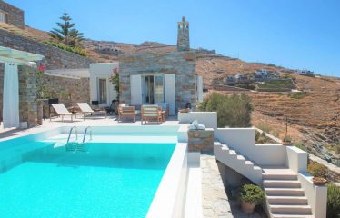 Magnifique  Villa pieds dans l eau  sur KEA   GRÈCE