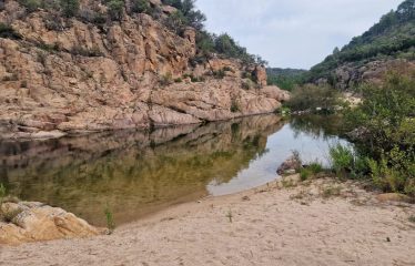 DOSSIER CONFIDENTIEL  Unique Bastide de pierre sur  de Bavella ultra protégé