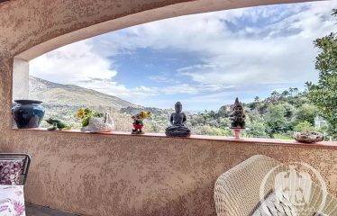 VILLA 300M2 VUE MER & MONTAGNES