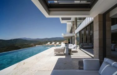 SOMPTUEUSE VILLA KAIZEN – VILLA DE LUXE À LA ZAGALETA